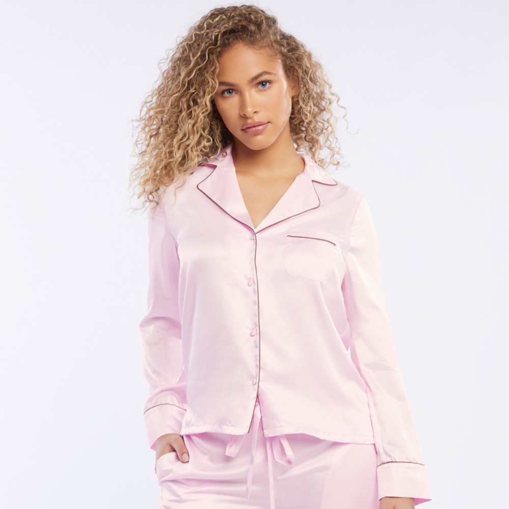 Savage X Fenty Satin Pajama Top & Bottom in Pink